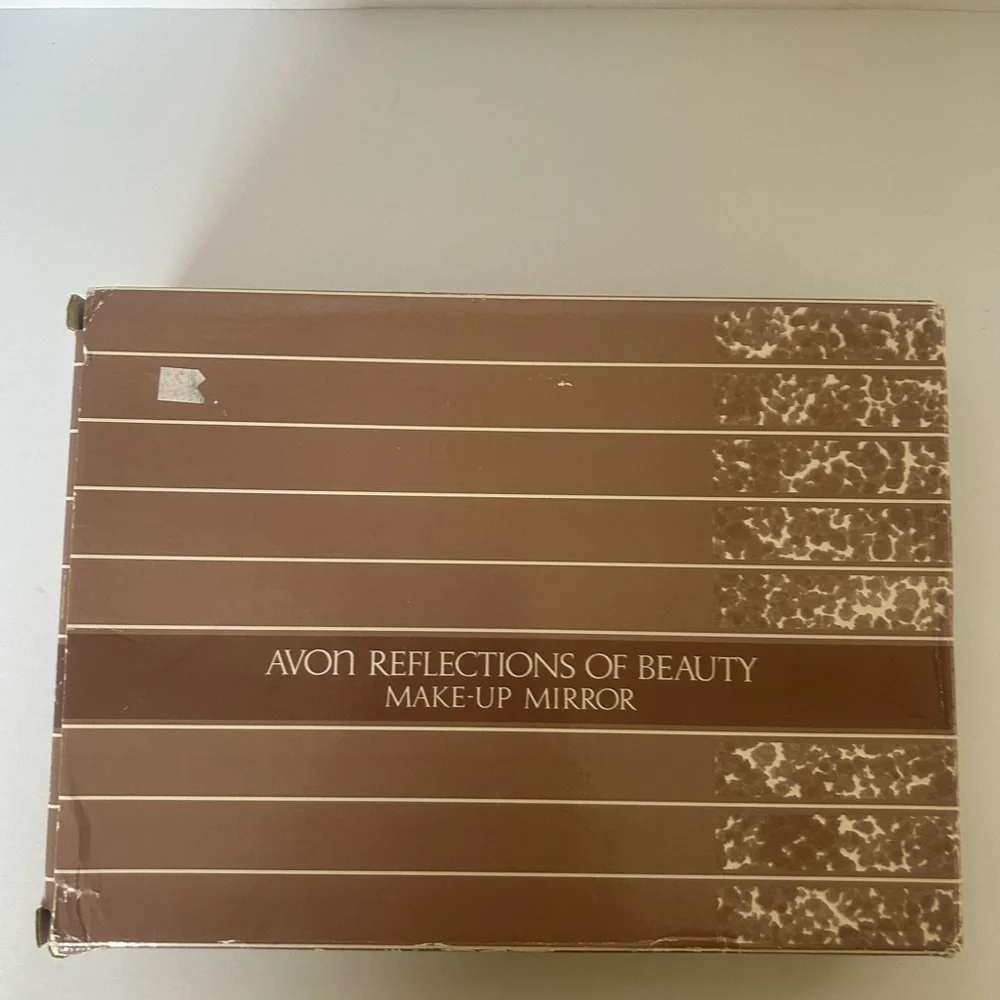 Vtg 1986 Avon Reflections of Beauty Lighted Magnifying Make-Up Mirror Dual-sided
